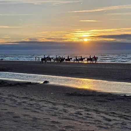 Сasa de vacaciones Near Belgian Coast With Garden